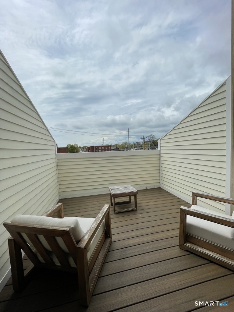 15 River Street Milford CT 06460