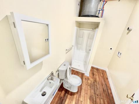 105 Bank Street Waterbury CT 06702