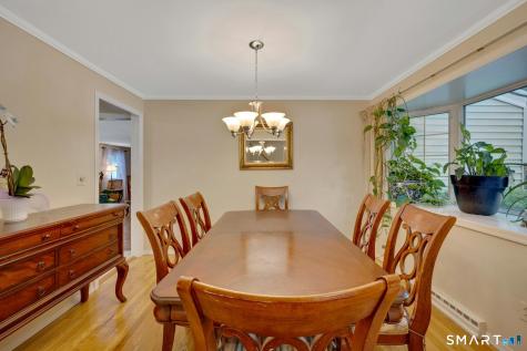 52 London Lane Stamford CT 06902