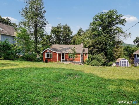 22 Ridge Road New Fairfield CT 06812