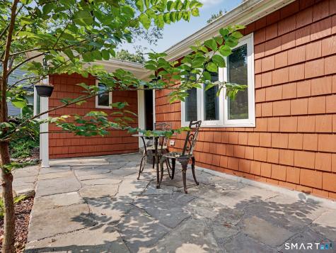 22 Ridge Road New Fairfield CT 06812