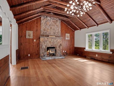 22 Ridge Road New Fairfield CT 06812