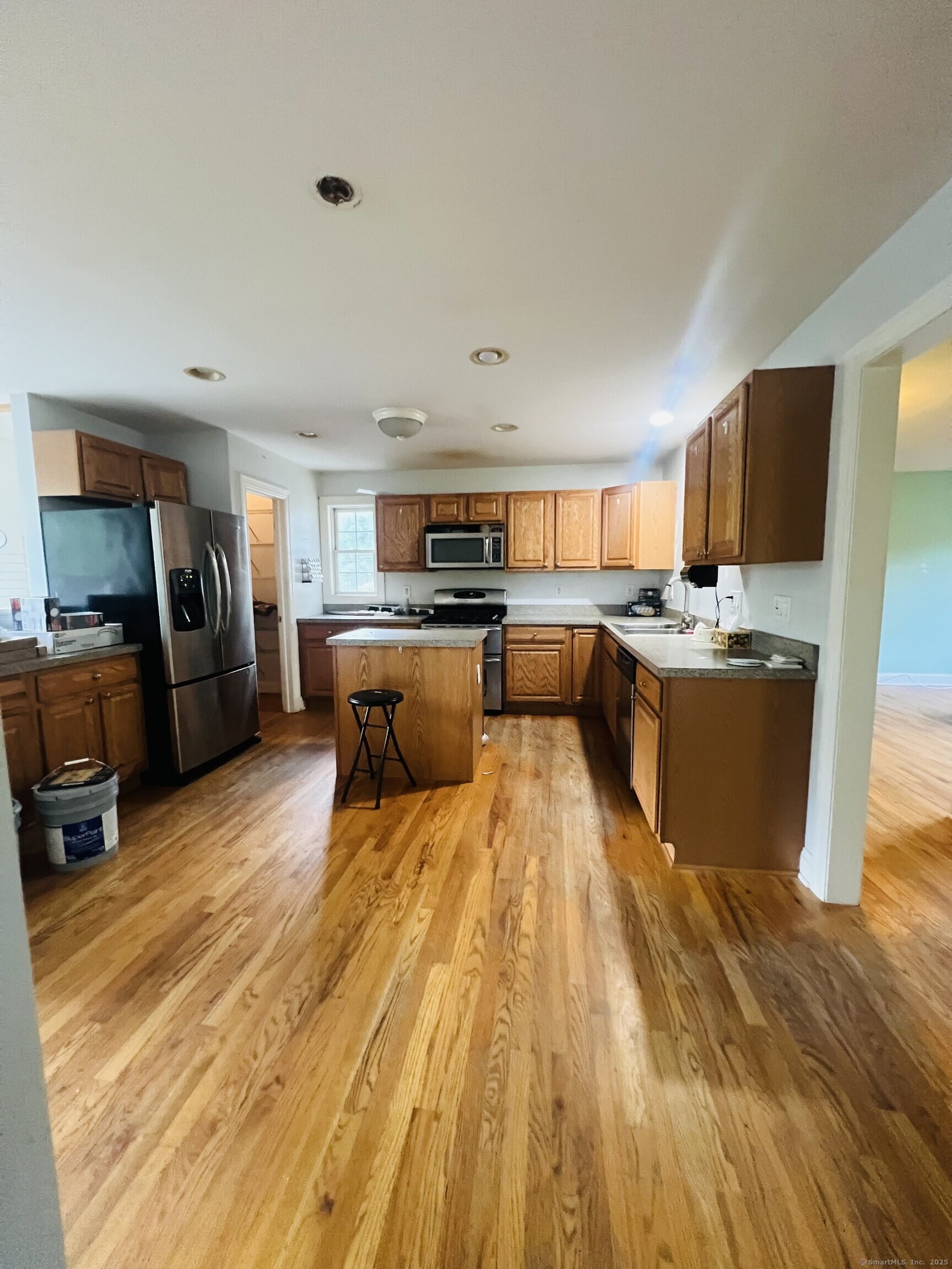 24 Cross Street Danbury CT 06810