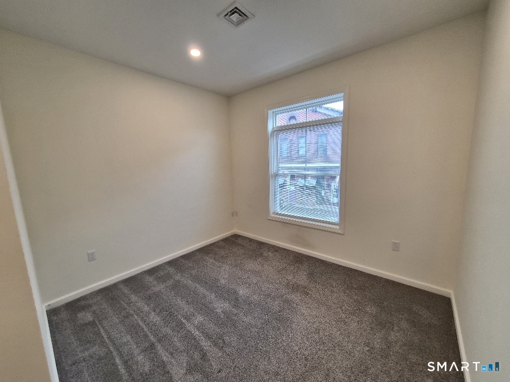 35 West Main Street Southington CT 06479