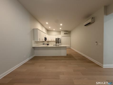 2455 Boston Post Road Guilford CT 06437
