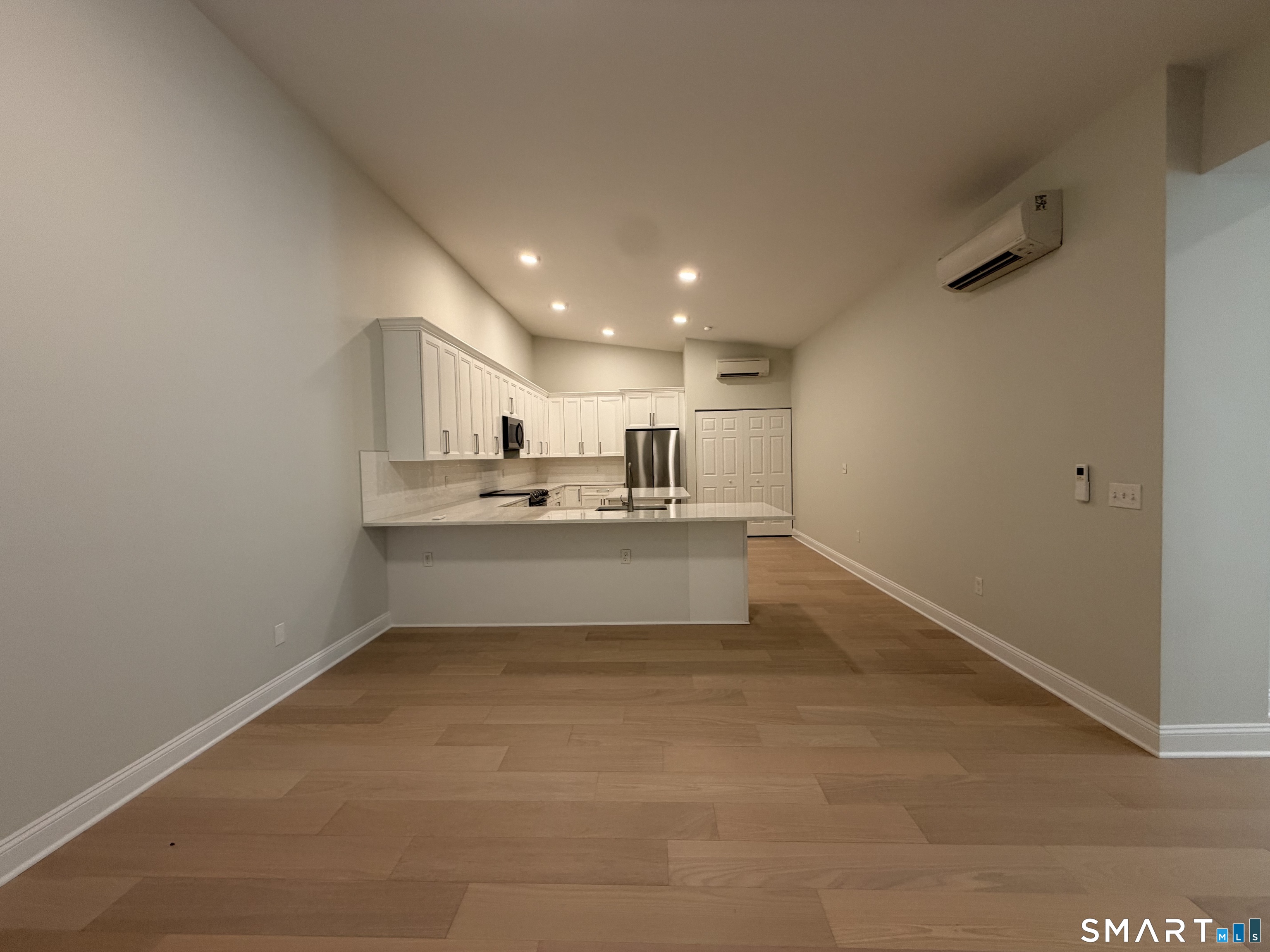 2455 Boston Post Road Guilford CT 06437