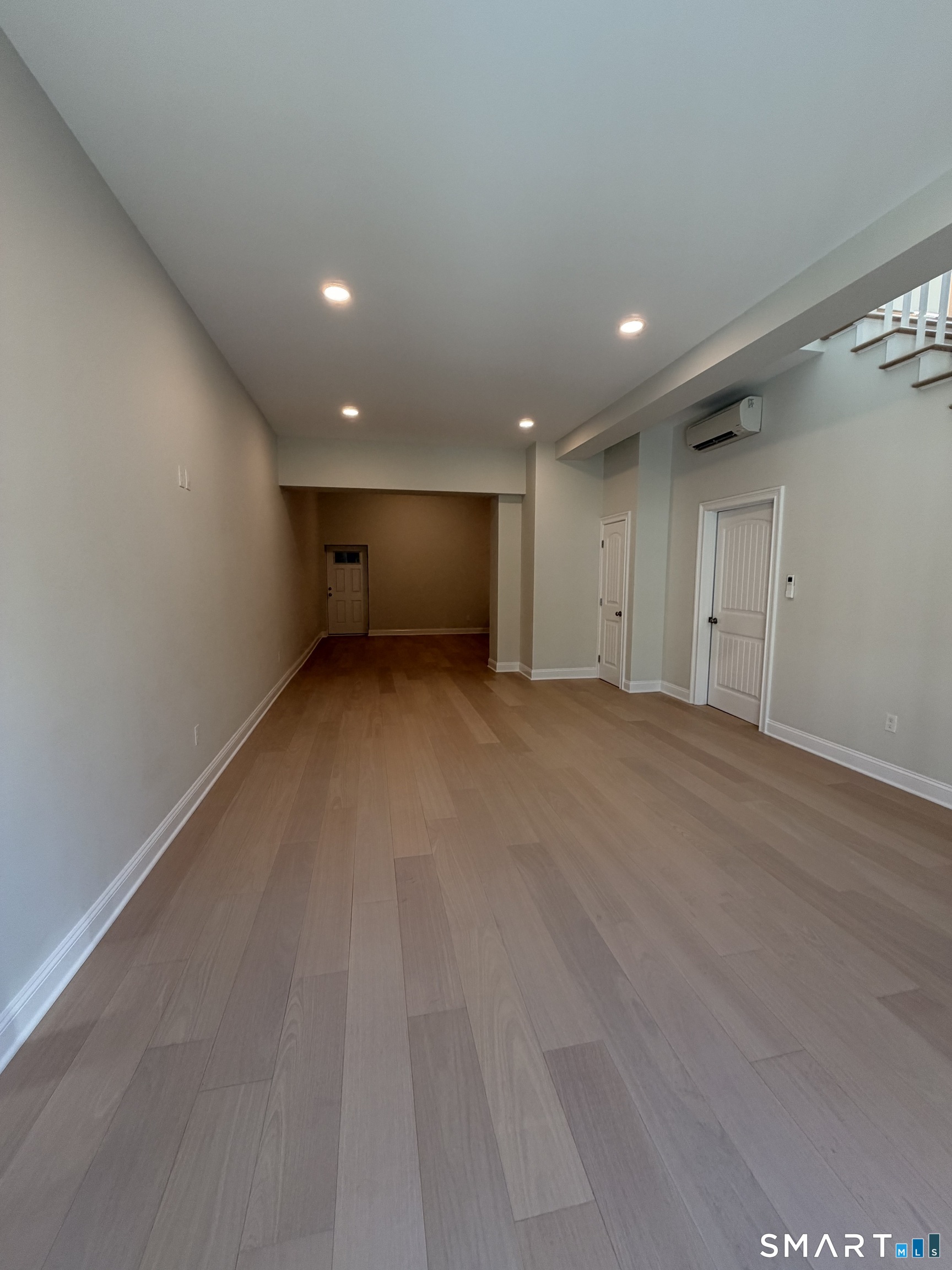 2455 Boston Post Road Guilford CT 06437