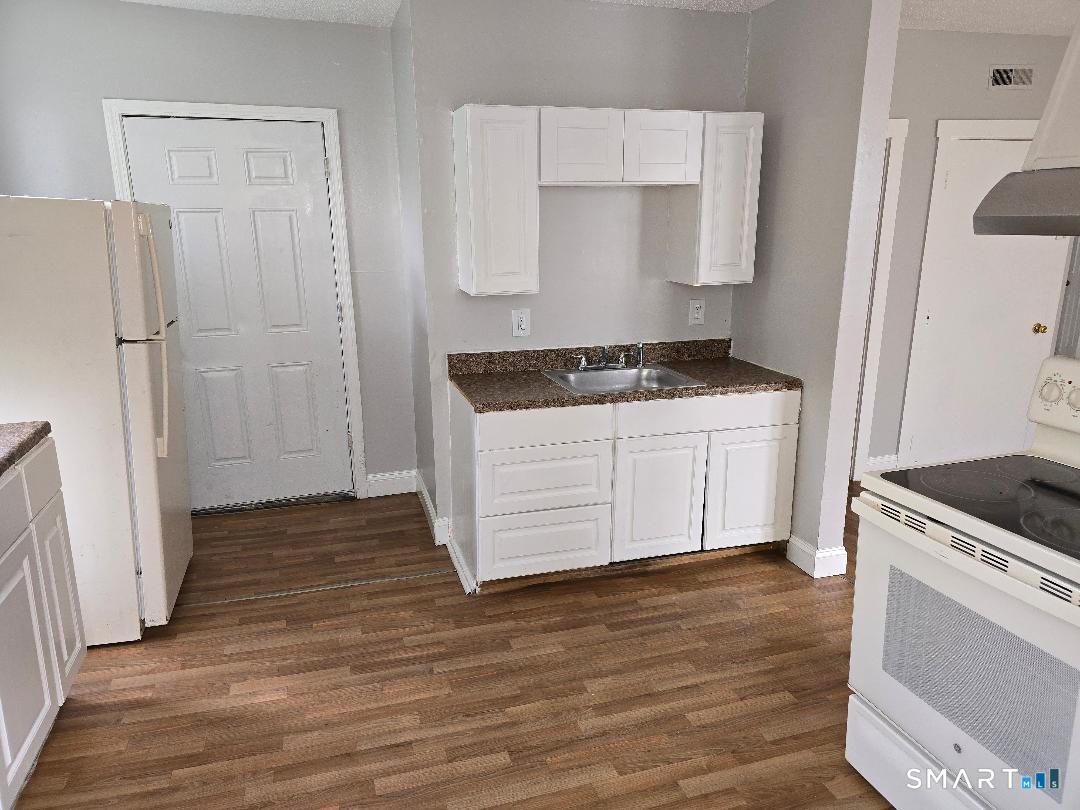 5 Hill Street Waterbury CT 06704