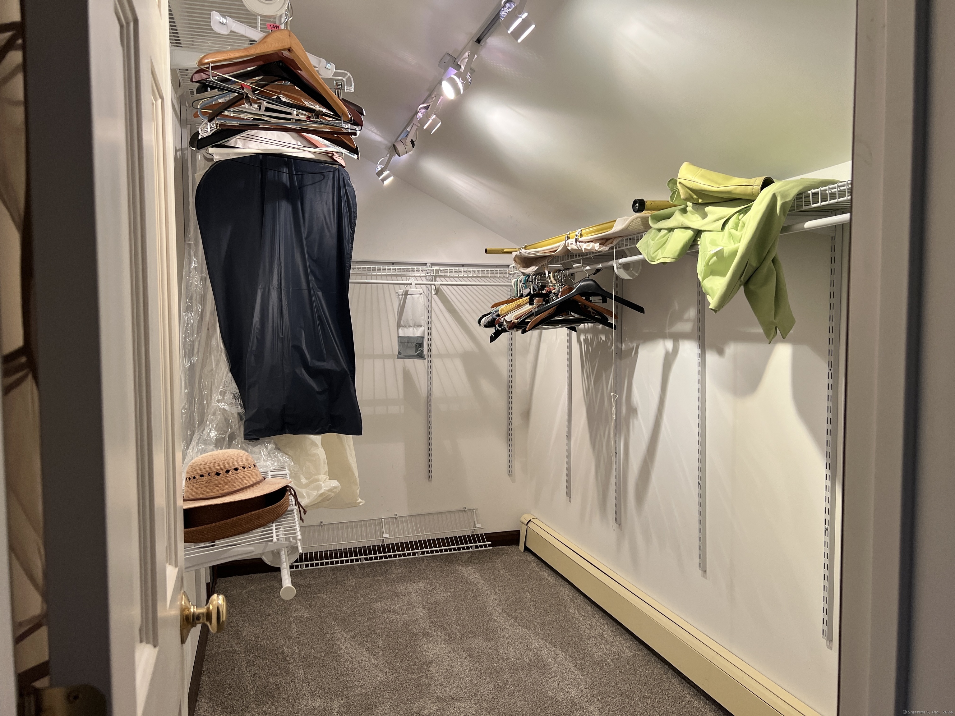 82 Sill Lane Old Lyme CT 06371