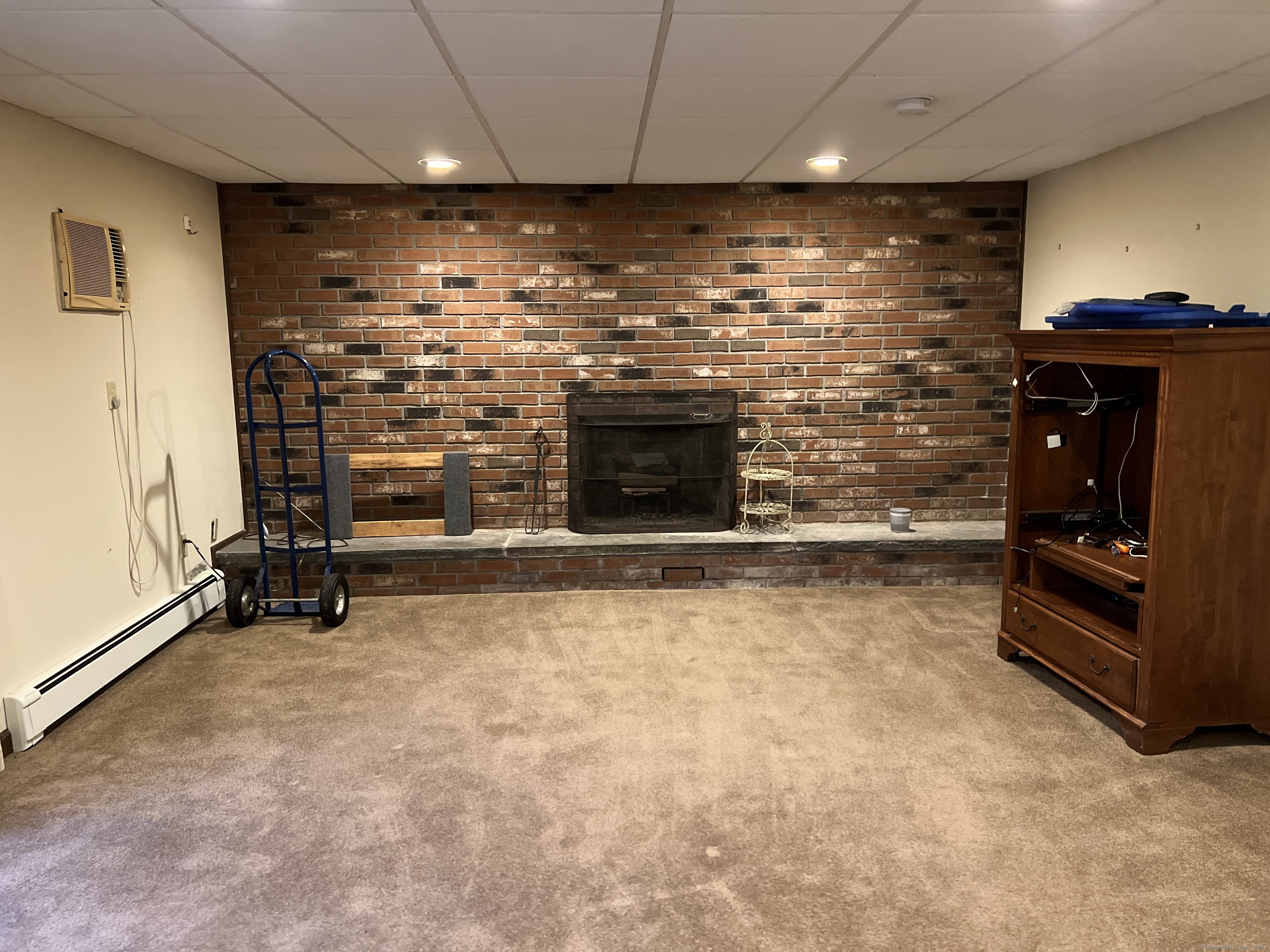 82 Sill Lane Old Lyme CT 06371