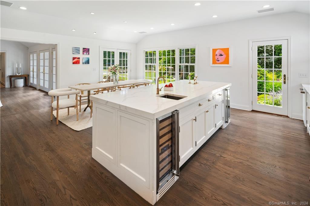 782 Smith Ridge Road New Canaan CT 06840