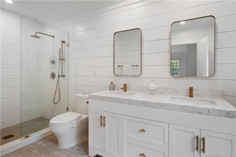 782 Smith Ridge Road New Canaan CT 06840