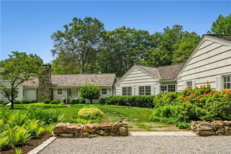 782 Smith Ridge Road New Canaan CT 06840