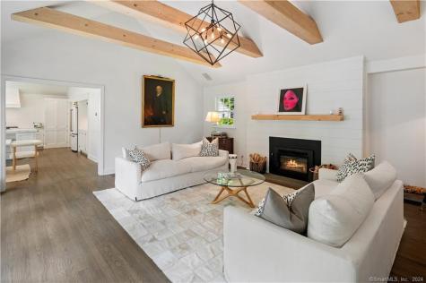 782 Smith Ridge Road New Canaan CT 06840