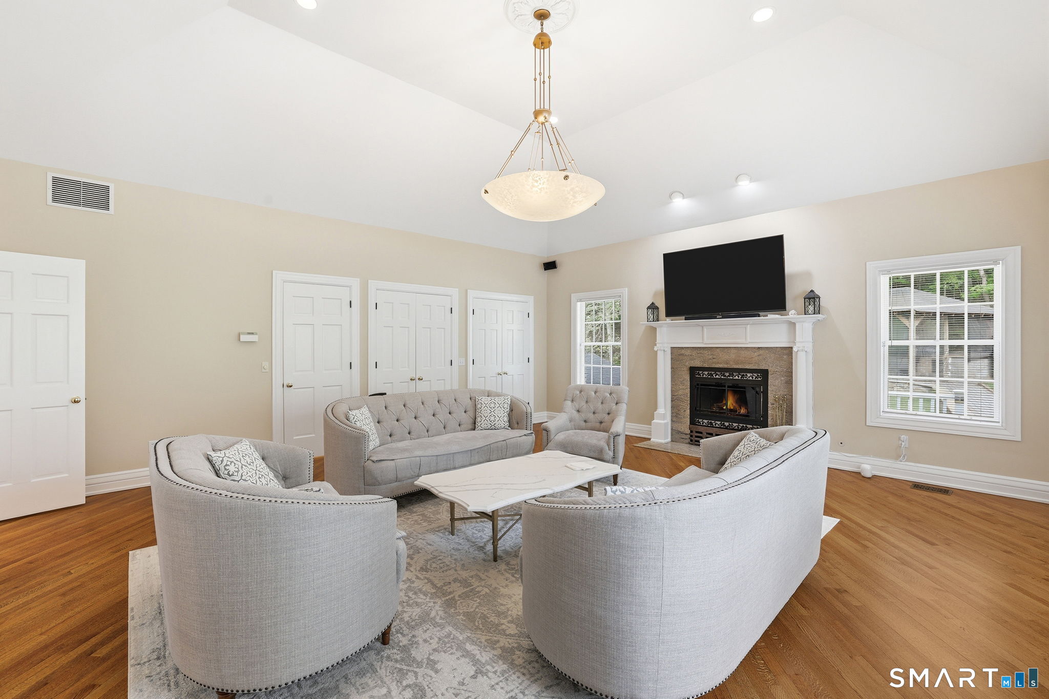 18 West Haviland Lane Stamford CT 06903