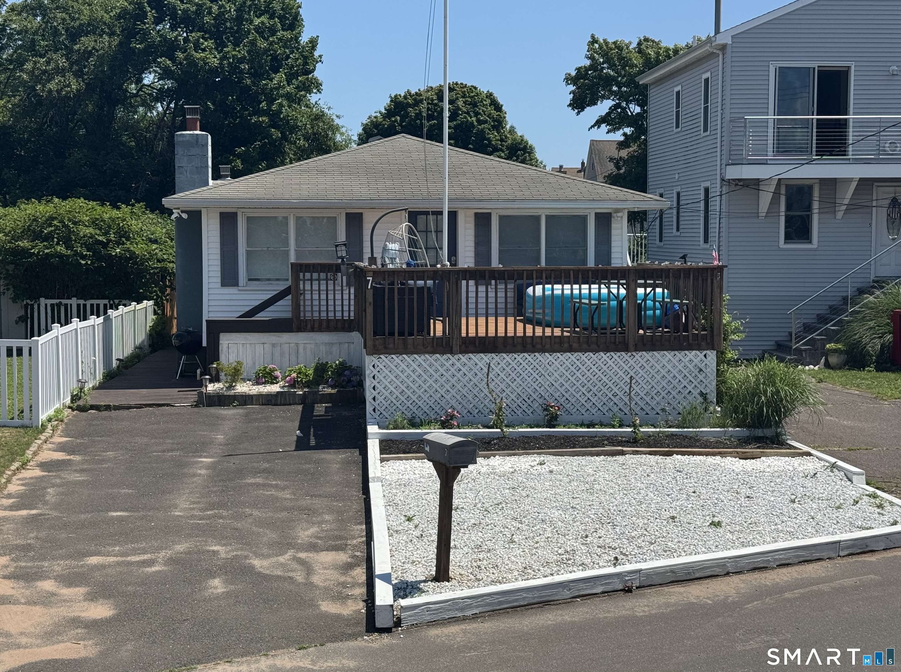 7 Old Town Highway East Haven CT 06512