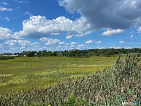 7 Old Town Highway East Haven CT 06512