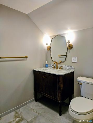 188 Plainville Avenue Farmington CT 06085