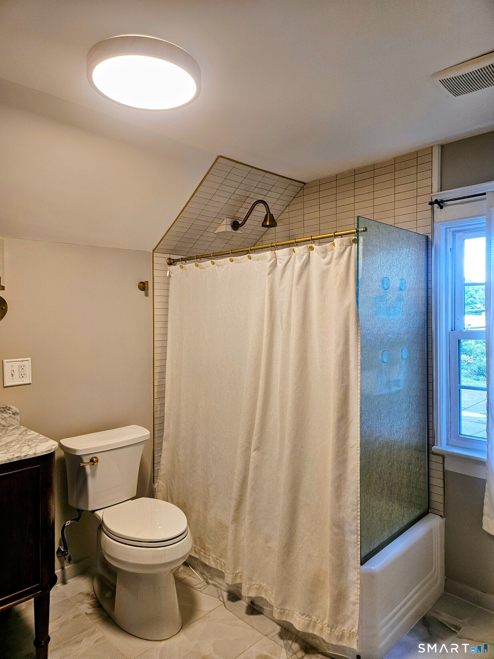 188 Plainville Avenue Farmington CT 06085