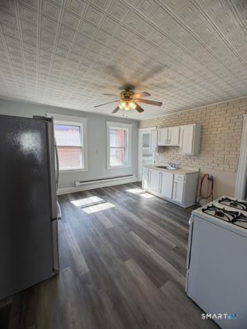 728 Highland Avenue Waterbury CT 06708
