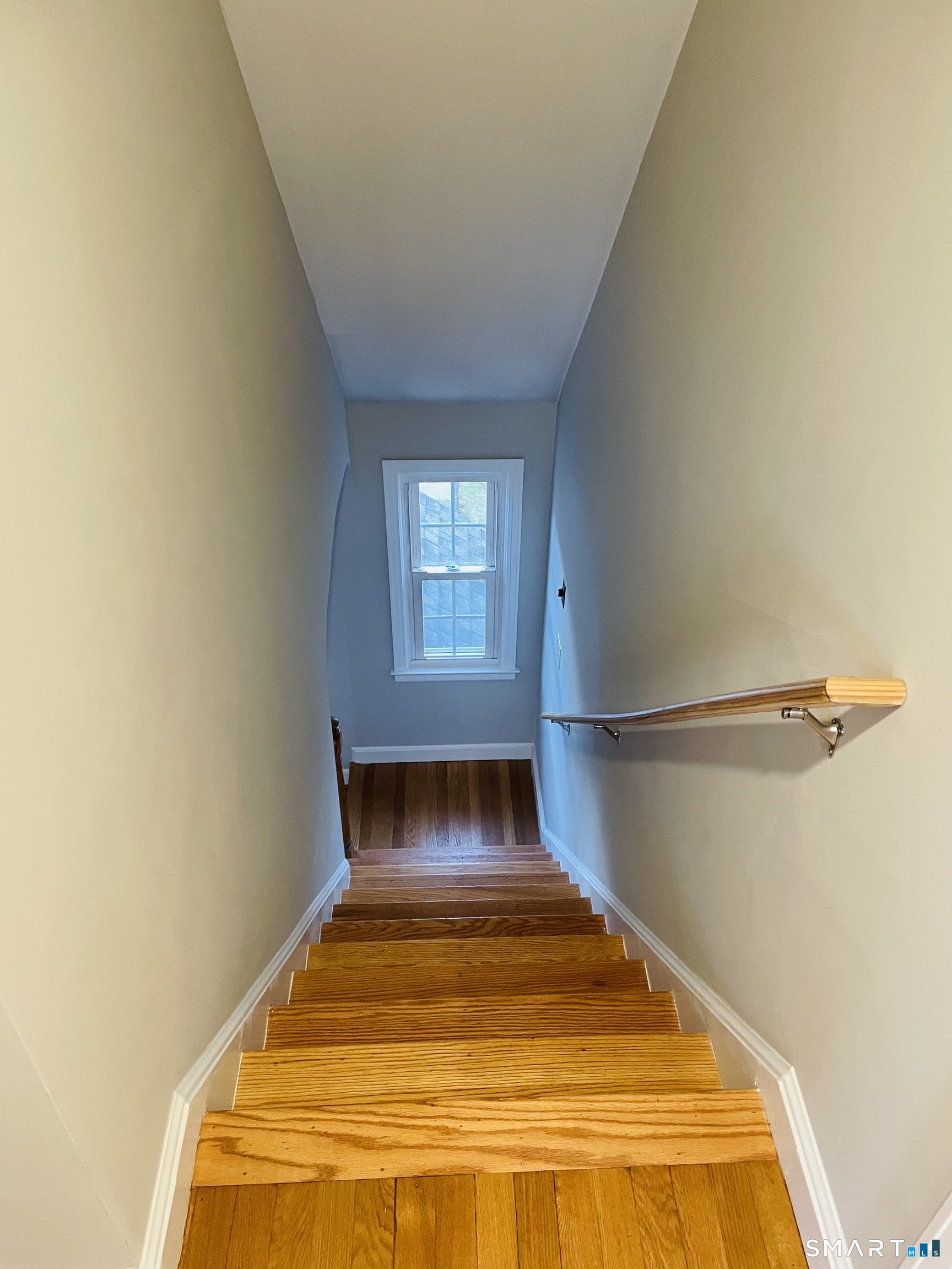 103 Seymour Avenue West Hartford CT 06110