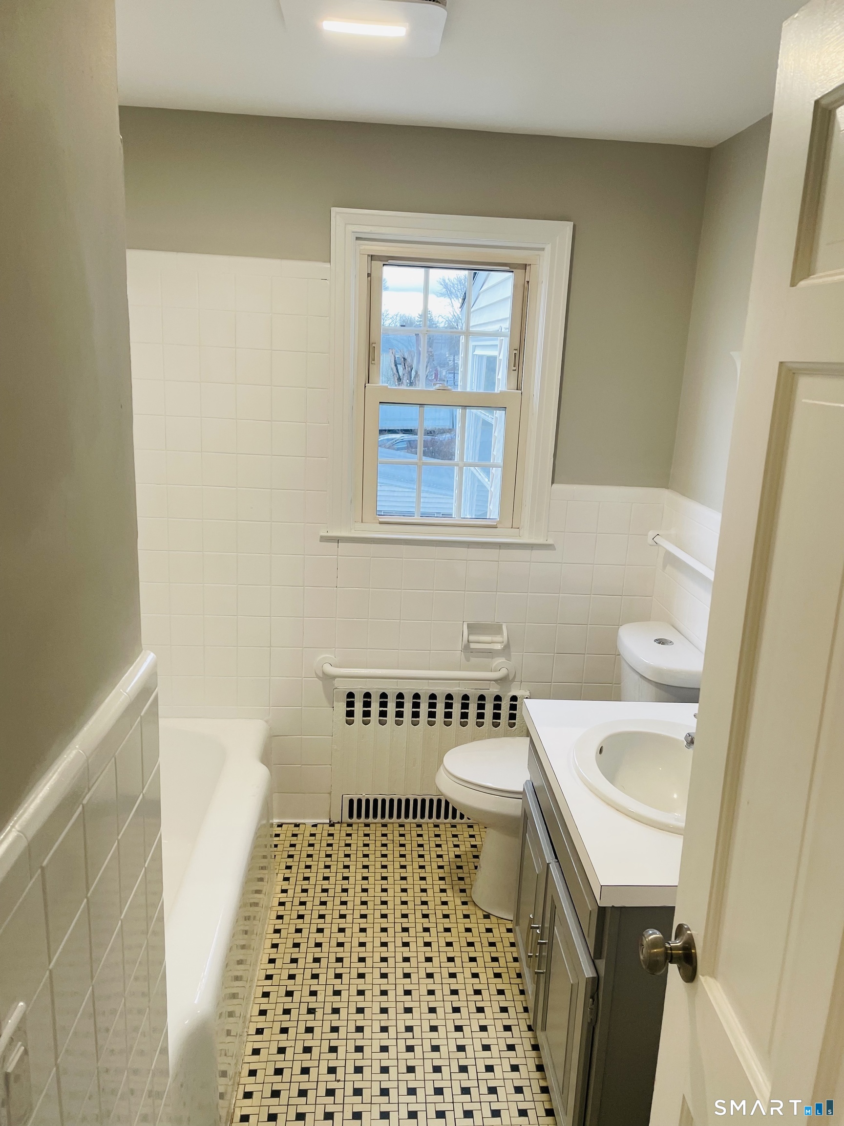 103 Seymour Avenue West Hartford CT 06110
