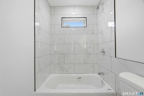 145 Crystal Avenue New London CT 06320