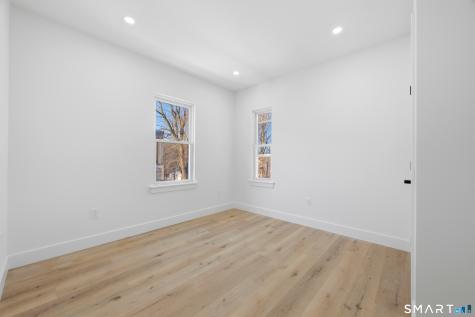 145 Crystal Avenue New London CT 06320