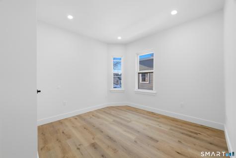 145 Crystal Avenue New London CT 06320