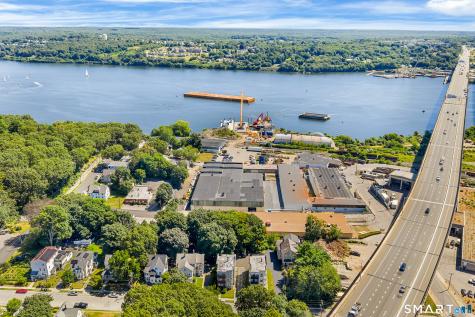 145 Crystal Avenue New London CT 06320