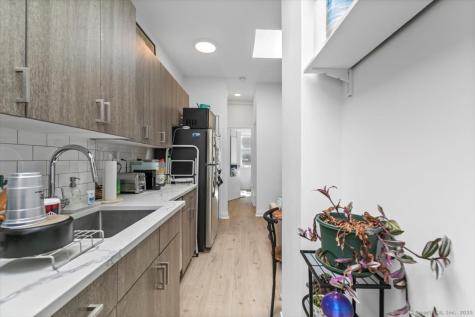 19 Whitney Avenue New Haven CT 06510