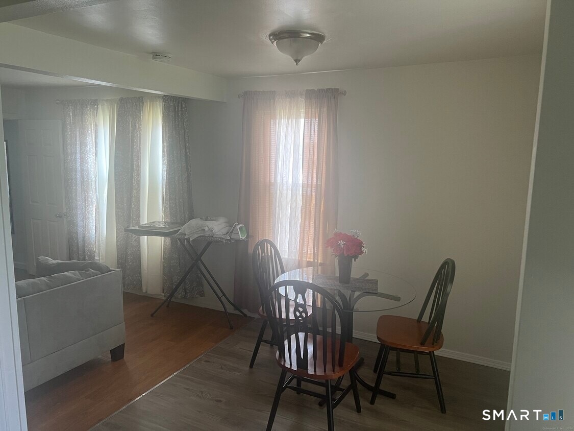 24-26 Judson Avenue East Hartford CT 06118