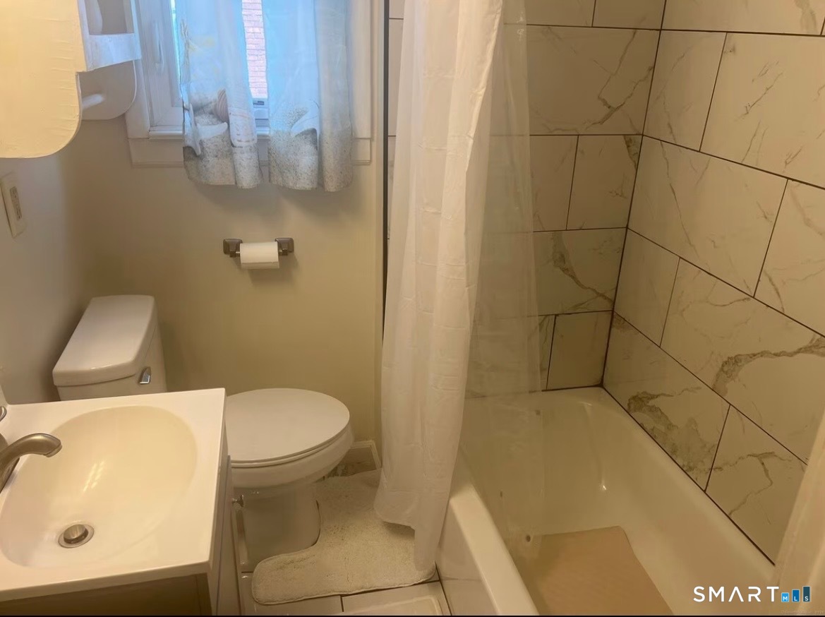 24-26 Judson Avenue East Hartford CT 06118