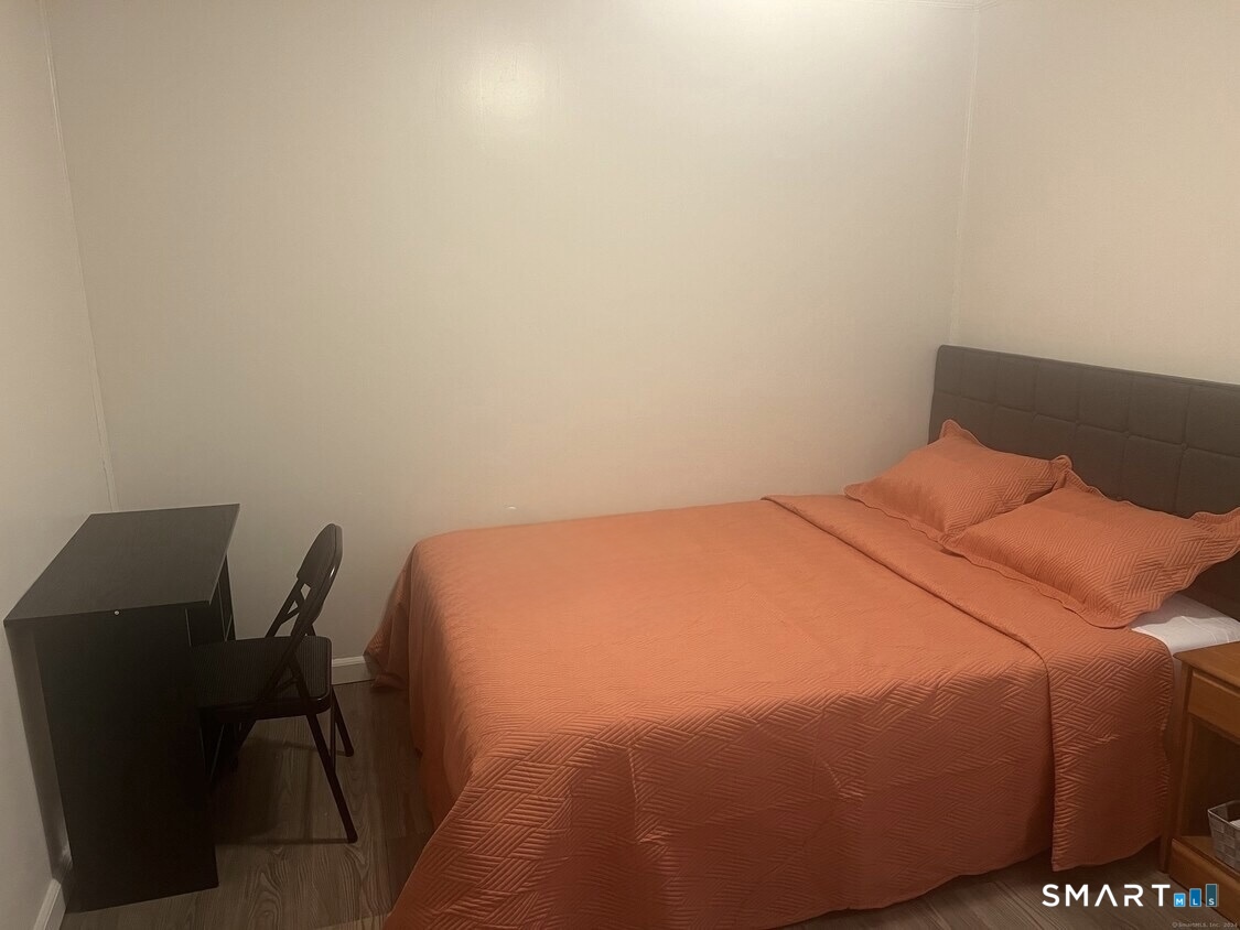 24-26 Judson Avenue East Hartford CT 06118