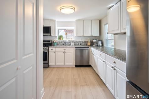 510 Reef Road Fairfield CT 06824