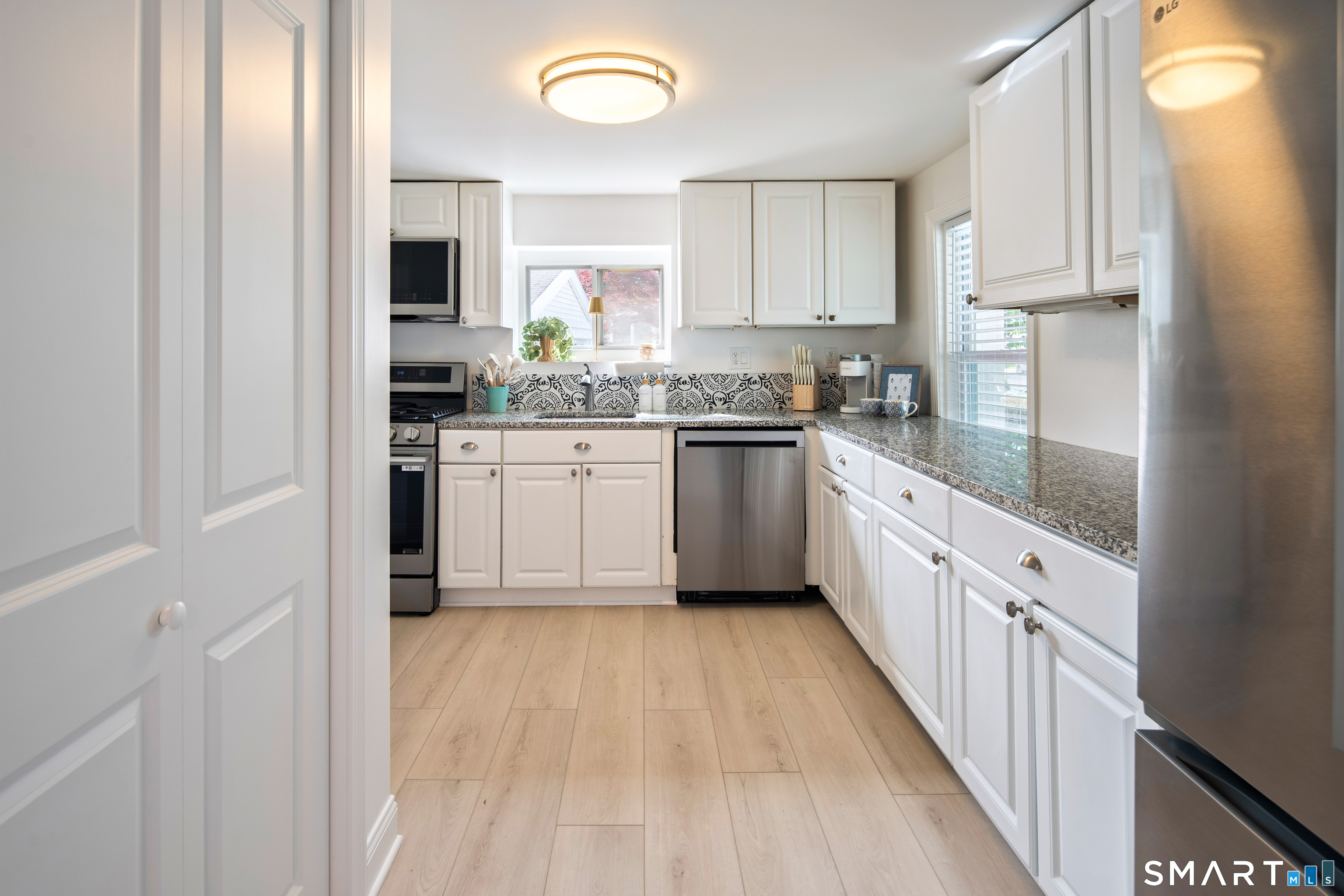 510 Reef Road Fairfield CT 06824