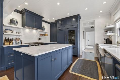 28 Fenwick Avenue Old Saybrook CT 06475