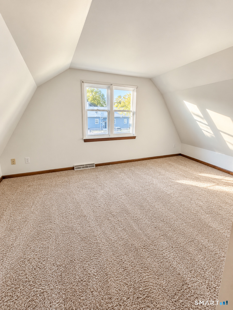 17 Willow Street Milford CT 06460