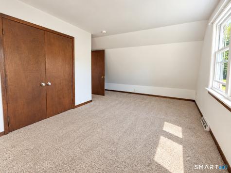 17 Willow Street Milford CT 06460