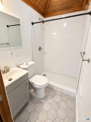 17 Willow Street Milford CT 06460
