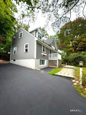 157 Samp Mortar Drive Fairfield CT 06824