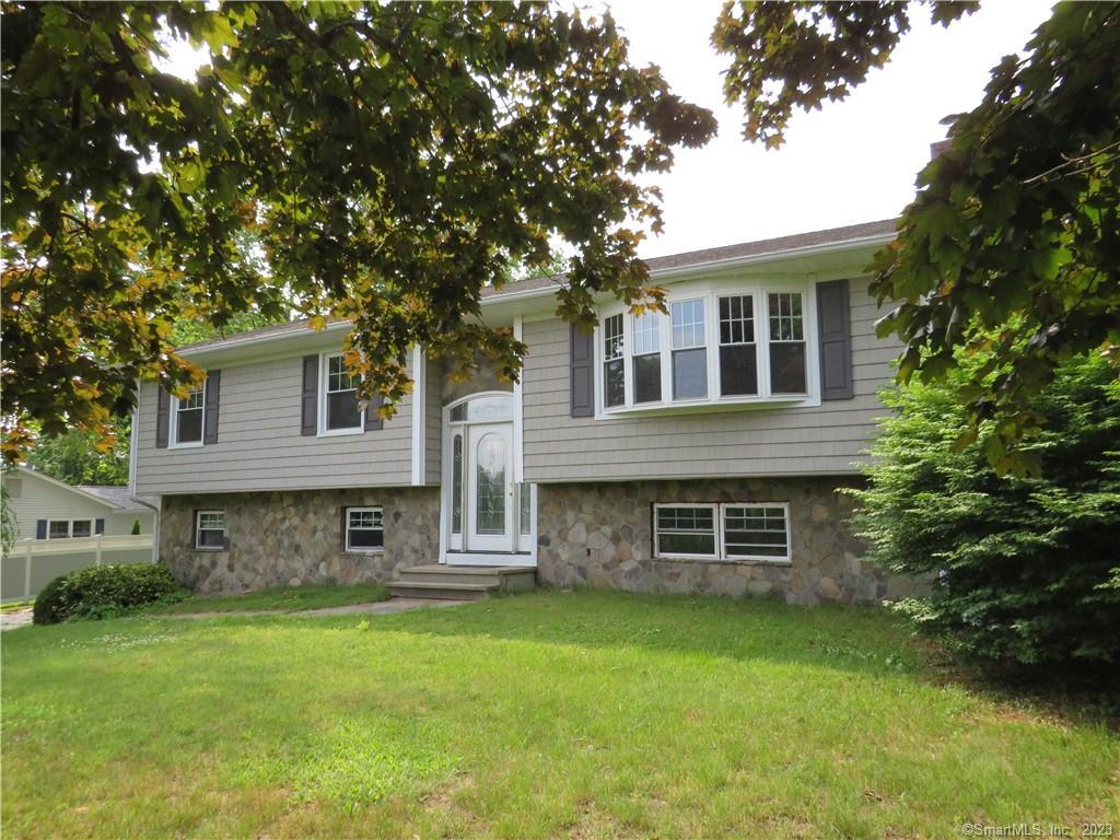 16 Regen Road Danbury CT 06811