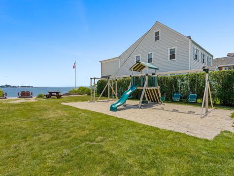 23 Auldwood Road Stamford CT 06902