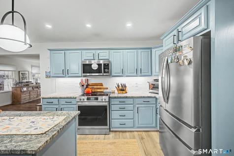14 Shore Road Danbury CT 06811