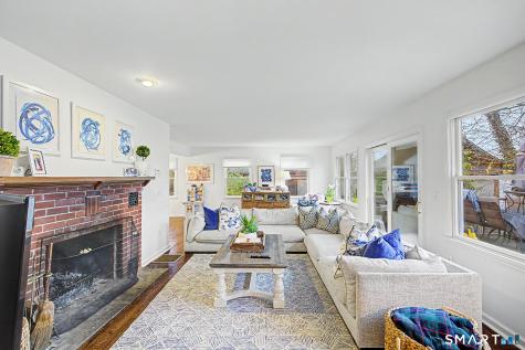 14 Shore Road Danbury CT 06811
