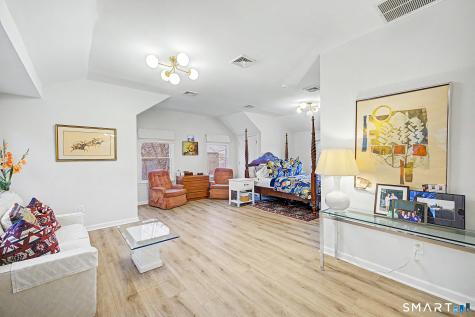 14 Shore Road Danbury CT 06811