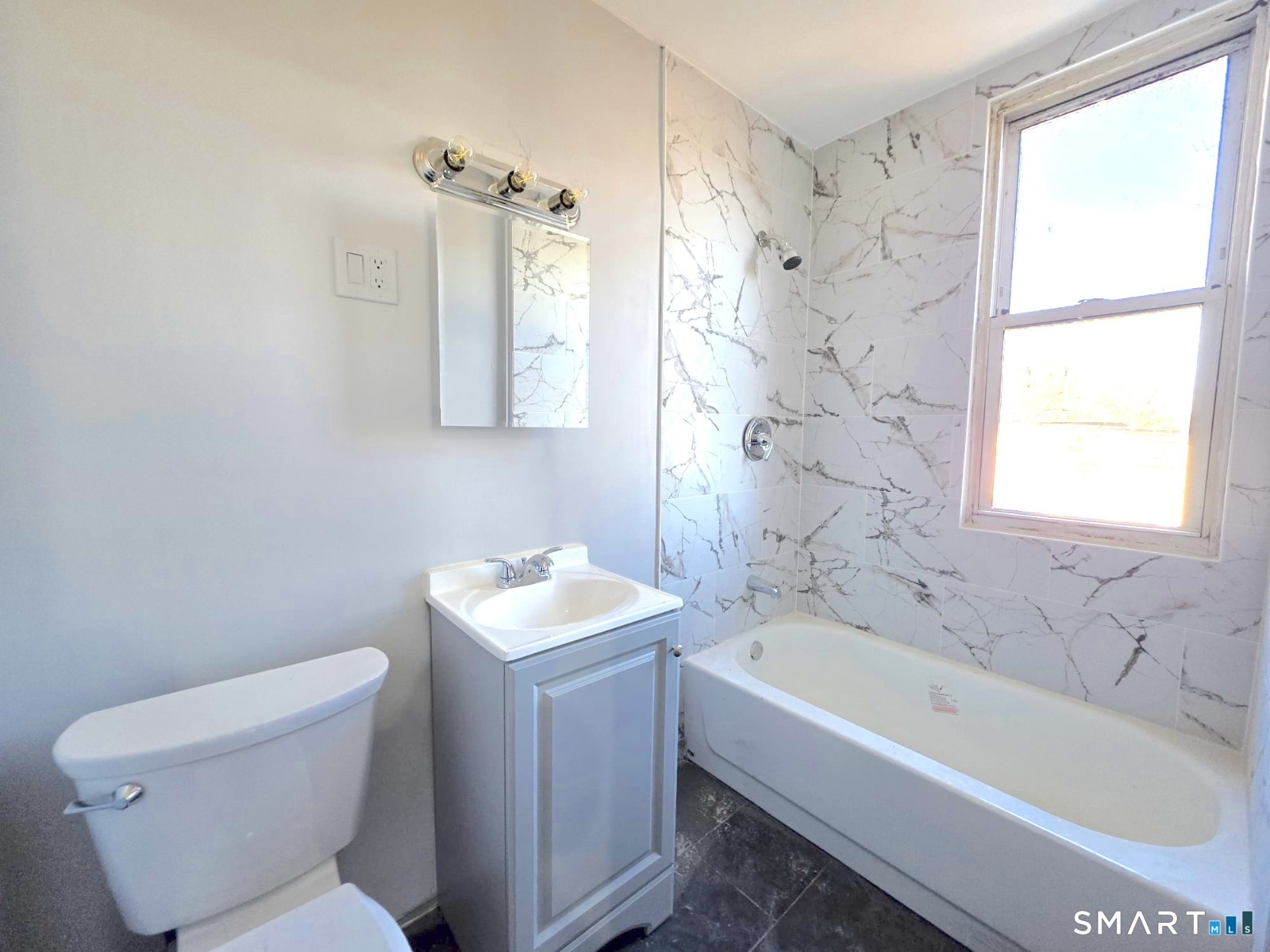 241 Congress Avenue Waterbury CT 06708