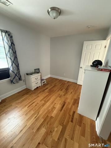 94 Cleveland Avenue Bridgeport CT 06606