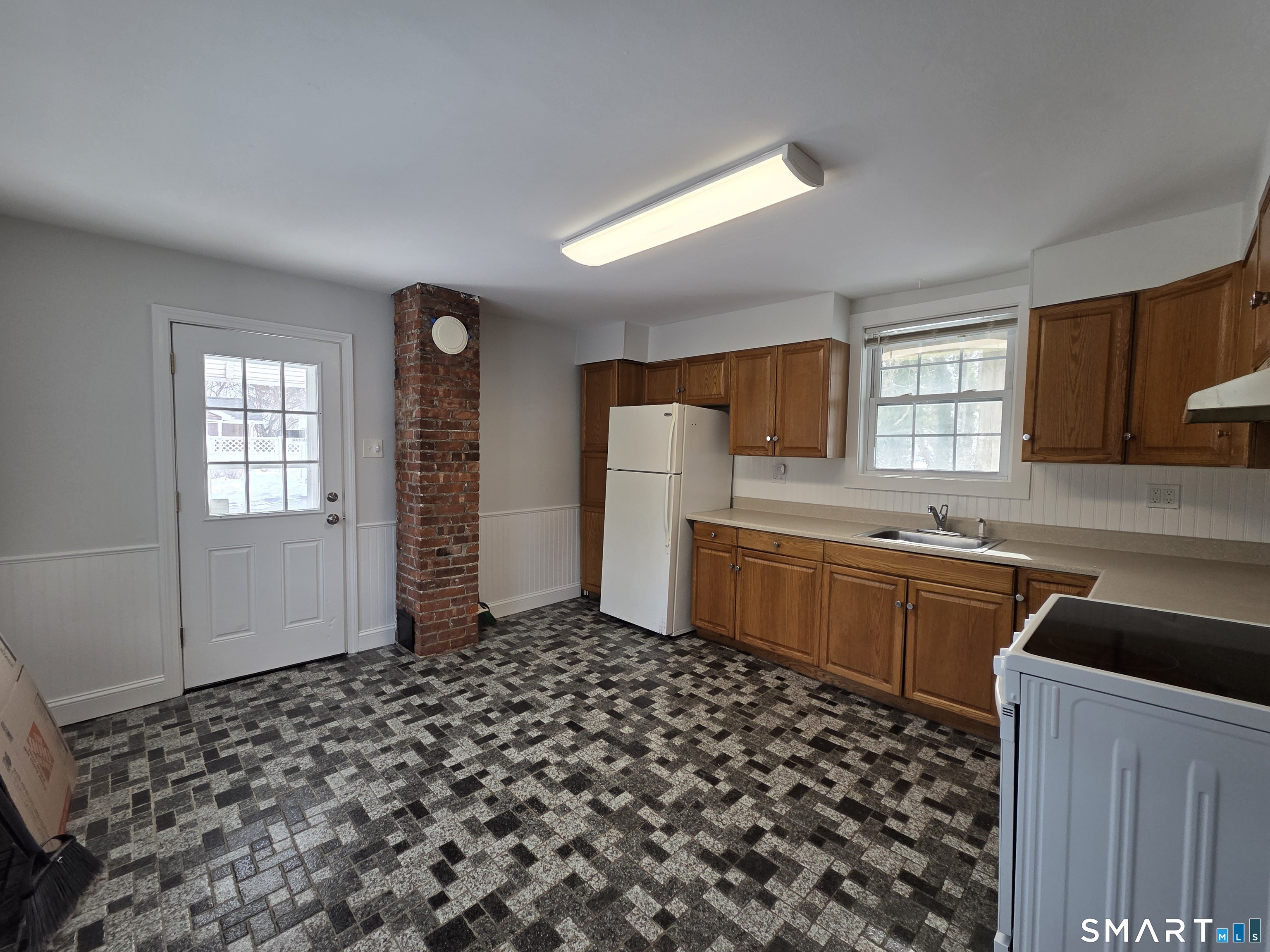 1894 Elm Street Stratford CT 06615