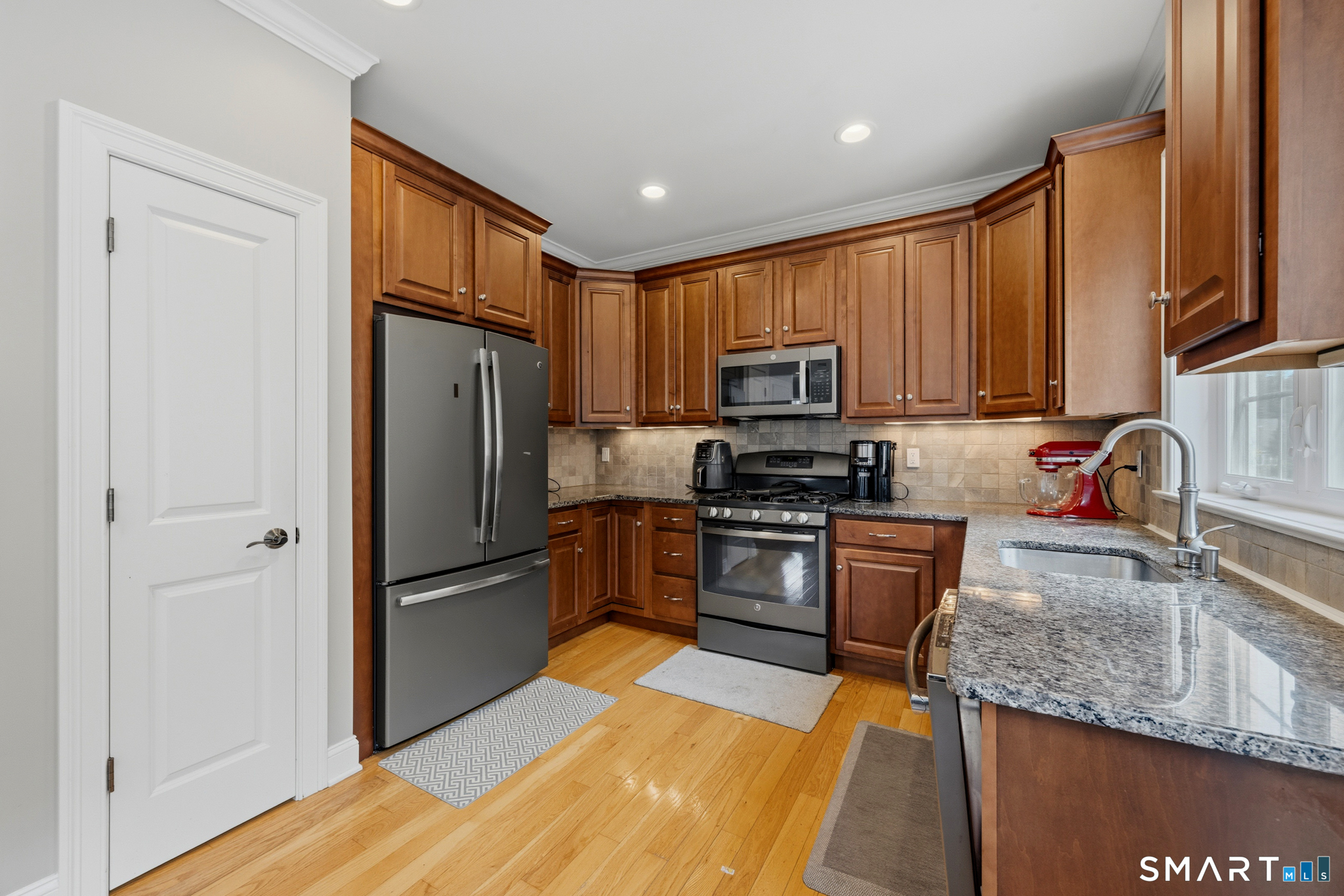 21 Carson Way Simsbury CT 06070
